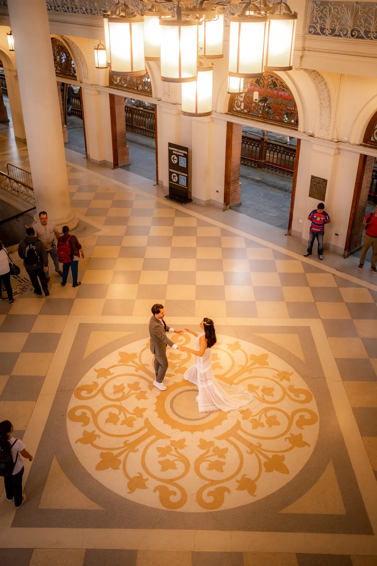 Amanda & Victor · Museu da Língua Portuguesa