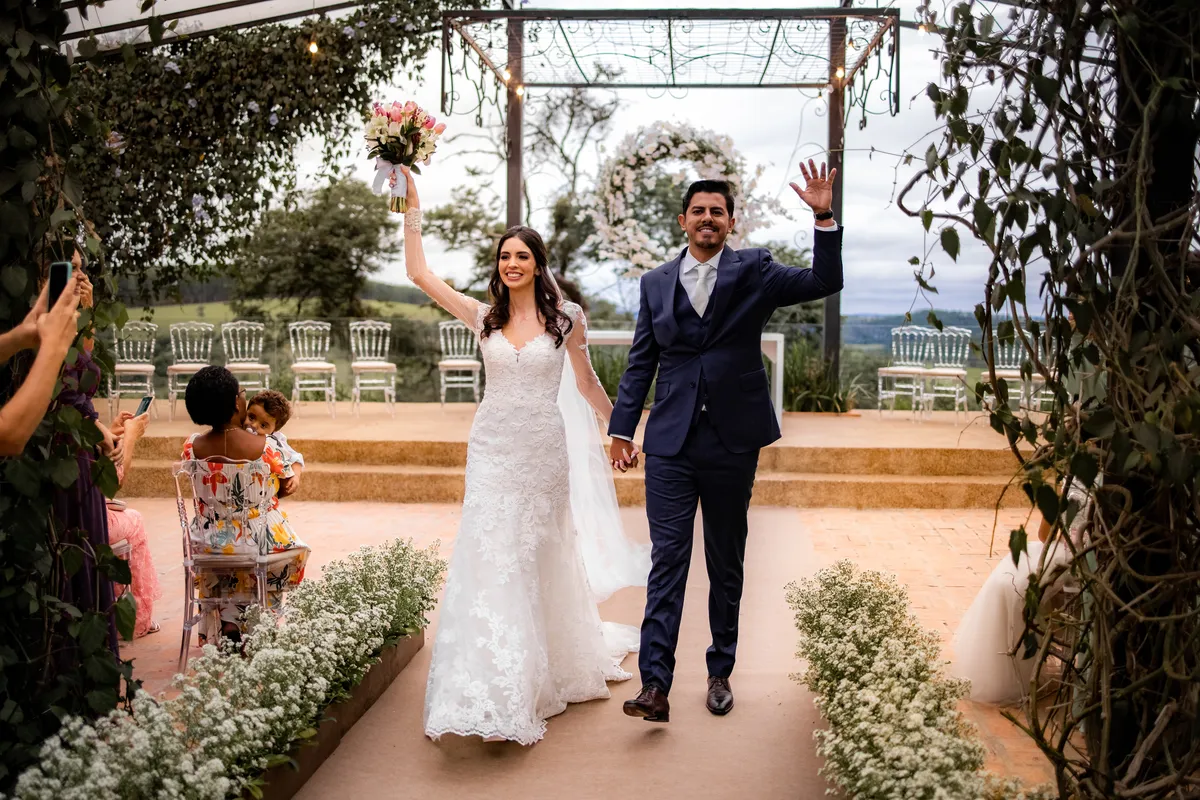 Pamela & Guilherme · Villa Sansu