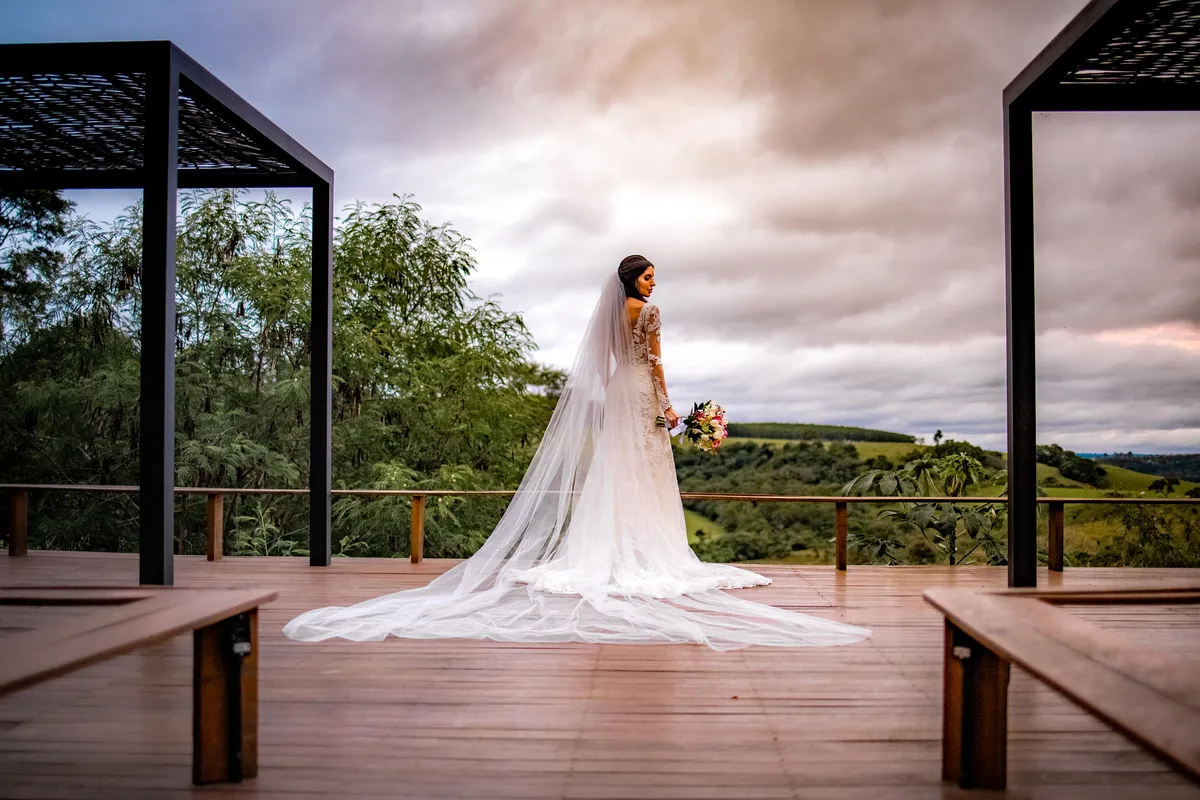 Pamela & Guilherme · Villa Sansu